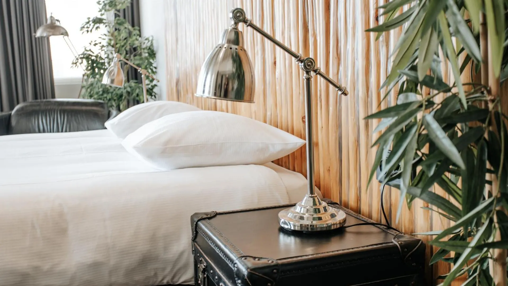 Queen Hotel Eindhoven 3*,  Netherlands