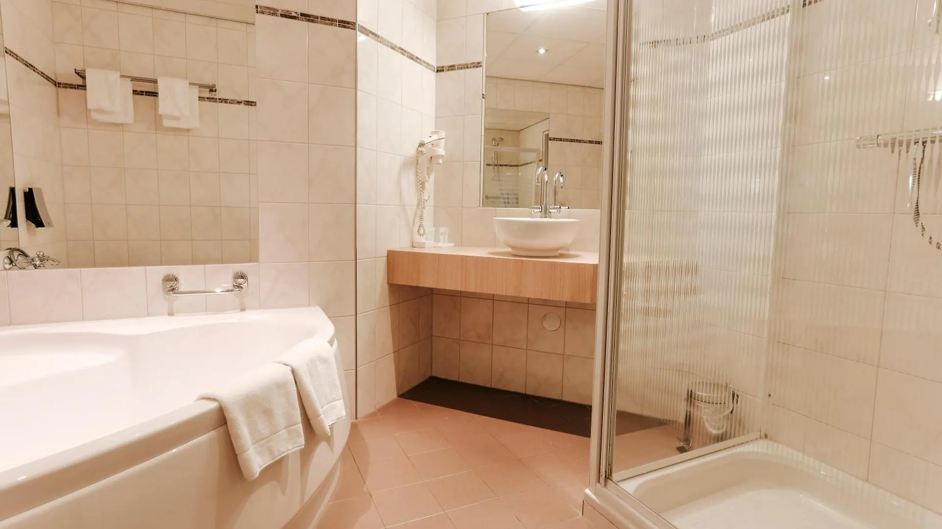 Queen Hotel Eindhoven