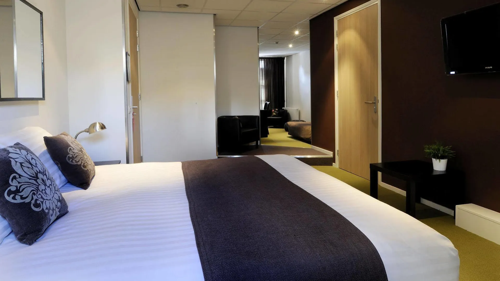 Queen Hotel Eindhoven Netherlands