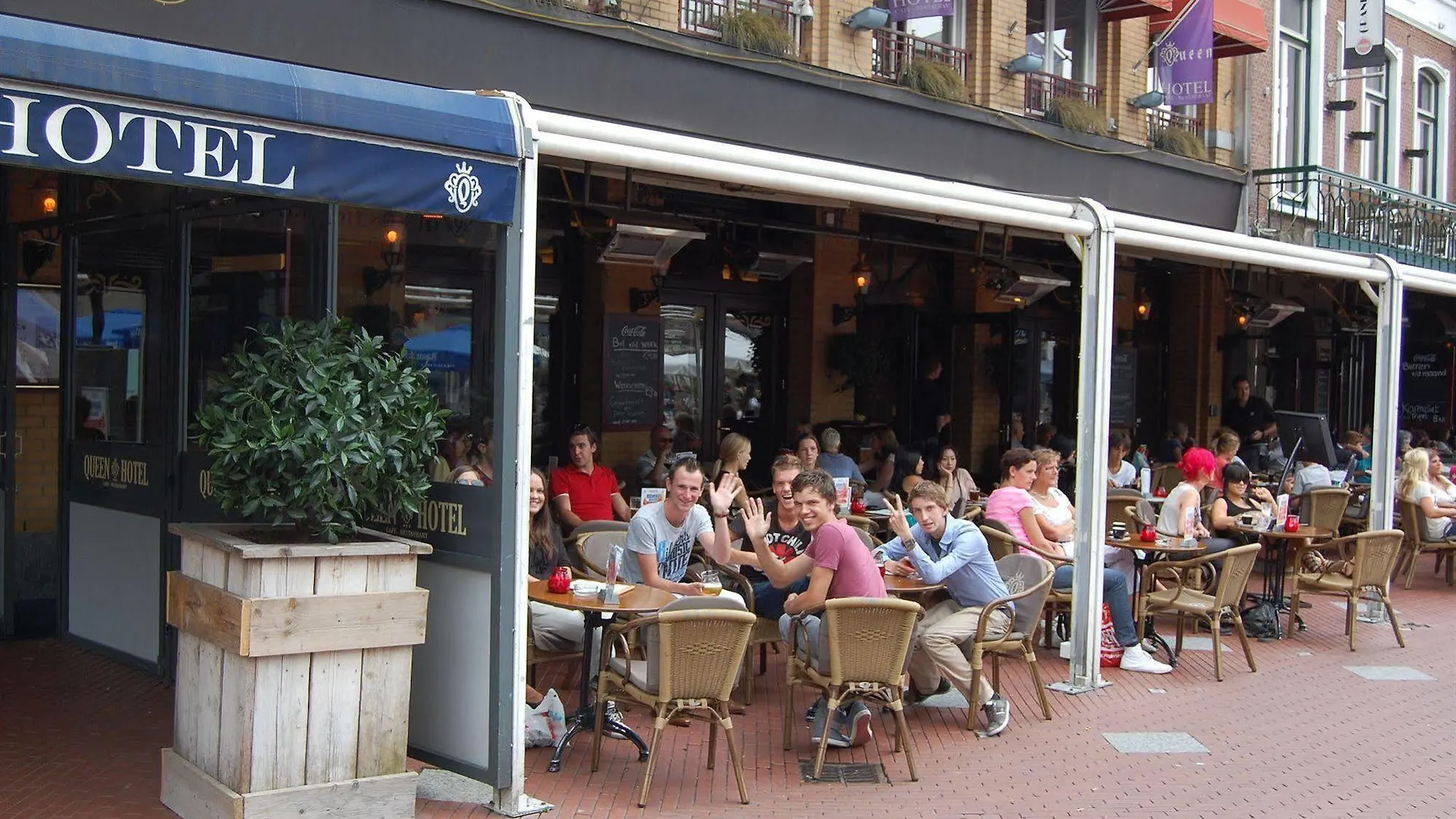Queen Hotel Eindhoven 3*,  Netherlands