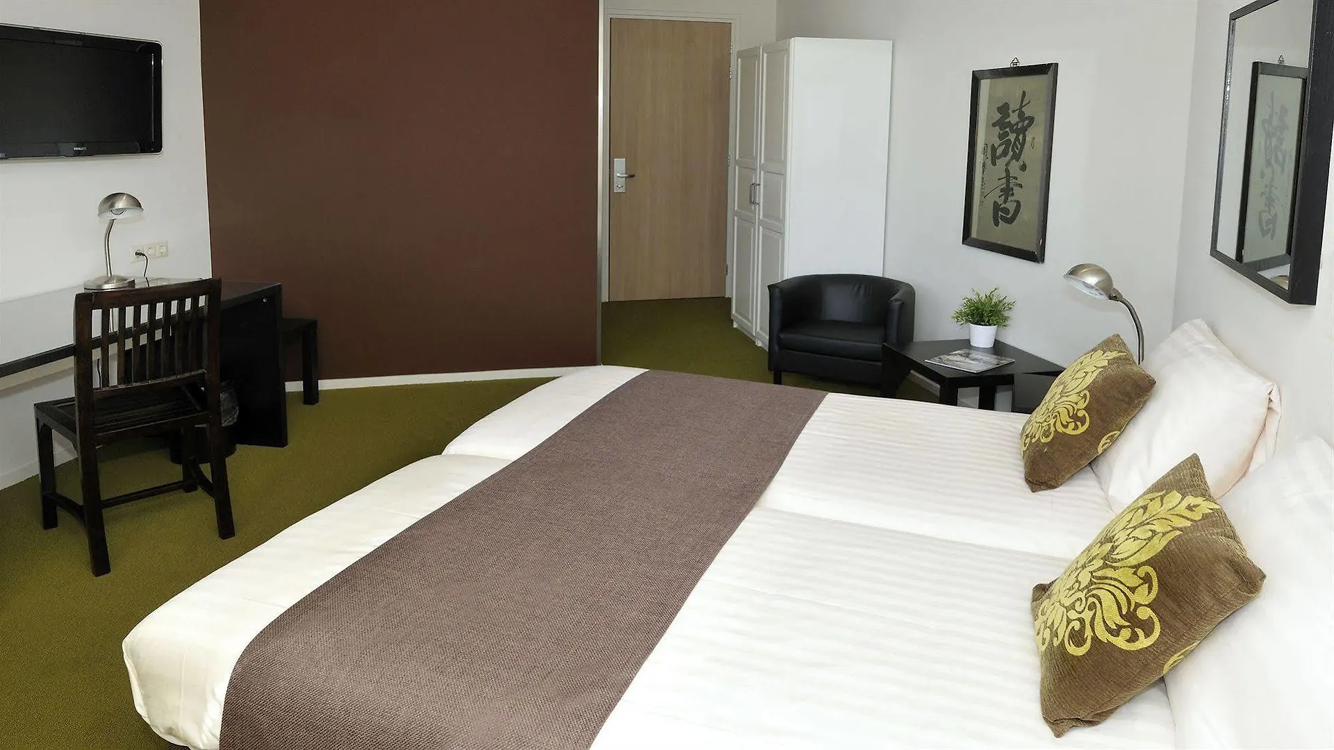 Queen Hotel Eindhoven Netherlands